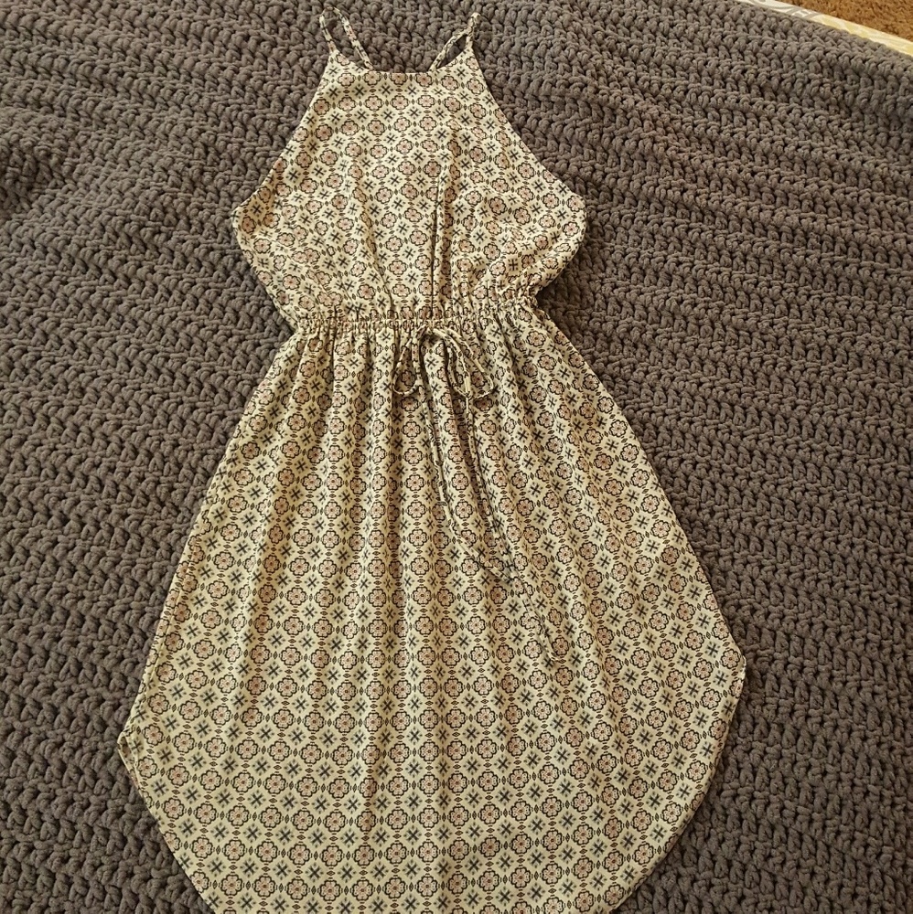 🌹NWOT🌹 Pink/cream summer dress